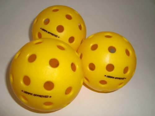 3 Onix Fuse G2 Outdoor Pickleball Balls Tournament Meet USAPA Pack Of 3 Yellow 3 3 Onix Fuse G2 Outdoor Pickleball Balls Tournament Meet USAPA Pack Of 3 Yellow – Bild 3