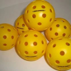 12 Onix Fuse G2 Outdoor Pickleball Balls Tournament USAPA Pack Of 12 Yellow