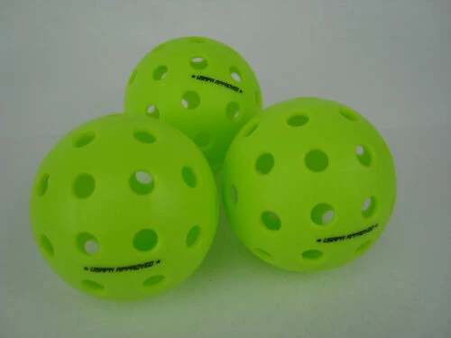 3 Onix Fuse G2 Outdoor Pickleball Balls Meets USAPA Pack Of 3 Neon Green 6 3 Onix Fuse G2 Outdoor Pickleball Balls Meets USAPA Pack Of 3 Neon Green – Bild 6