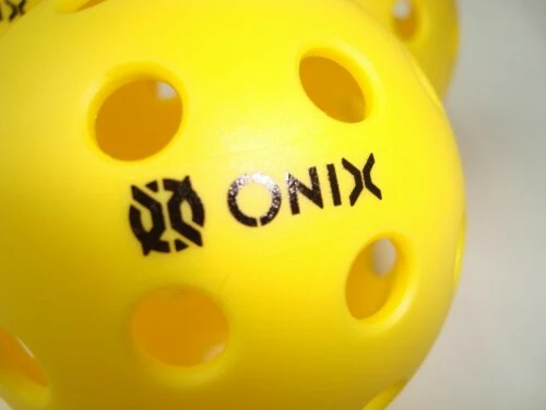 PICKLEBALL NOW Onix Pure 2 Pickleball Balls Outdoor Pure2 Tournament Play Meets USAPA Set Of 3 4 PICKLEBALL NOW Onix Pure 2 Pickleball Balls Outdoor Pure2 Tournament Play Meets USAPA Set Of 3 – Bild 4