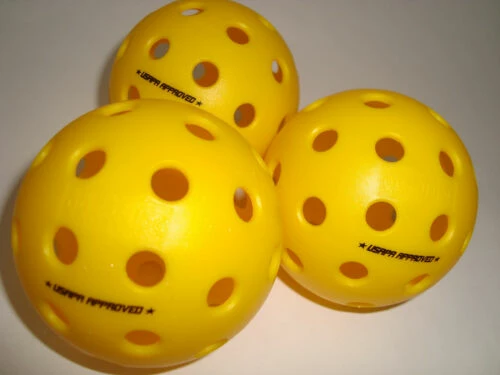 3 Onix Fuse G2 Outdoor Pickleball Balls Tournament Meet USAPA Pack Of 3 Yellow 5 3 Onix Fuse G2 Outdoor Pickleball Balls Tournament Meet USAPA Pack Of 3 Yellow – Bild 5