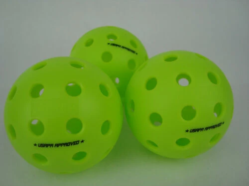 3 Onix Fuse G2 Outdoor Pickleball Balls Meets USAPA Pack Of 3 Neon Green 7 3 Onix Fuse G2 Outdoor Pickleball Balls Meets USAPA Pack Of 3 Neon Green – Bild 7