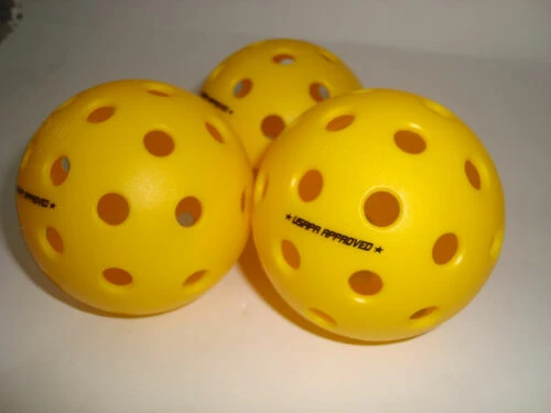 3 Onix Fuse G2 Outdoor Pickleball Balls Tournament Meet USAPA Pack Of 3 Yellow 9 3 Onix Fuse G2 Outdoor Pickleball Balls Tournament Meet USAPA Pack Of 3 Yellow – Bild 9